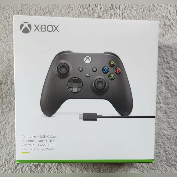 Official Microsoft XBOX Wireless Controller + USB-C Cable [ Black ] NEW