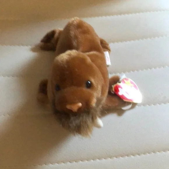Vintage retired Ty Brown Plush Hamster Toy