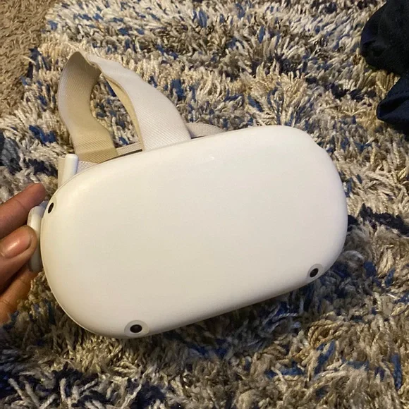 It is an oculus quest 2 with charger and both controller
