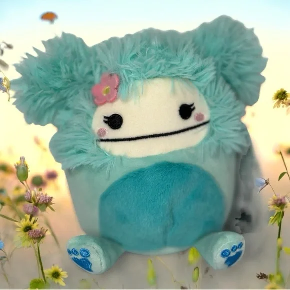 5” Blue Squishmallow with Flower – NEW with Tag – April 12, 2022 Edition