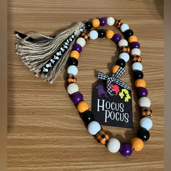 Halloween Hocus Pocus Wooden Bead Garland