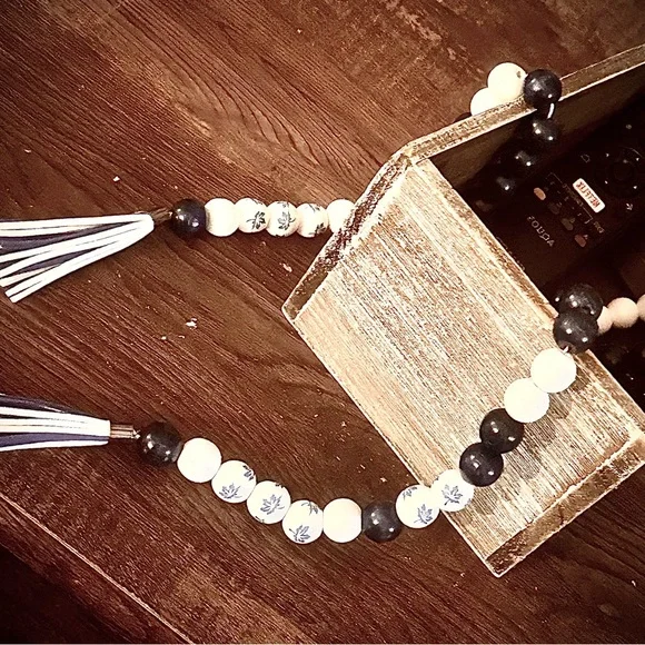 Blue & White beautiful wood and acrylic bead garland 8ft & 4in tassels handmade