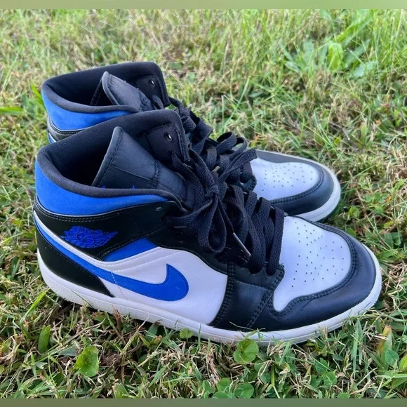 Jordan Nike Men's Air 1 Mid GS Racer Blue/Black Athletic Shoes Size 8.5