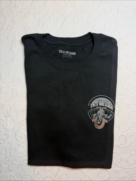 True Religion Black Short Sleeve Logo Crew Tee. NWT. Large