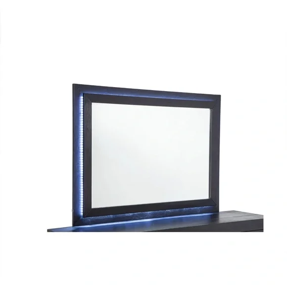 Brand new! Still in box, Cosmopolitan mirror with LED lights