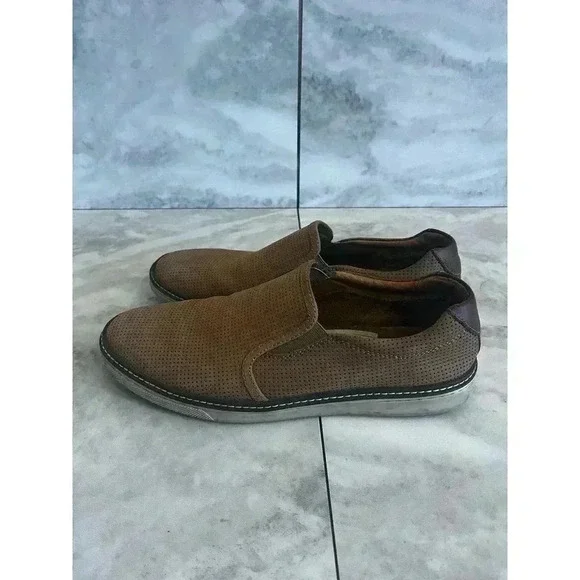 Johnston & Murphy Men’s McGuffey Slip On Shoes in Tan Perfed Oiled Leather 10