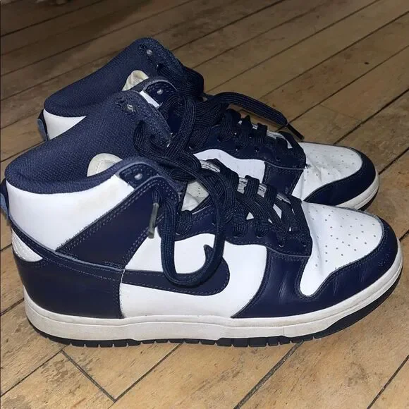 Men’s Nike Dunk High Navy White Sneakers Size 6
