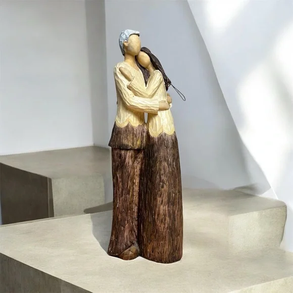 Handcarved Wooden Couple Embracing‎ 12” Figurine MCM Rustic Cottage Decor