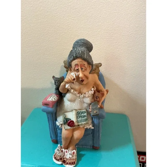 VTG‎ RAZ Imports Guardian Grannies Francine Angel Figurine Doug Harris Soap Op