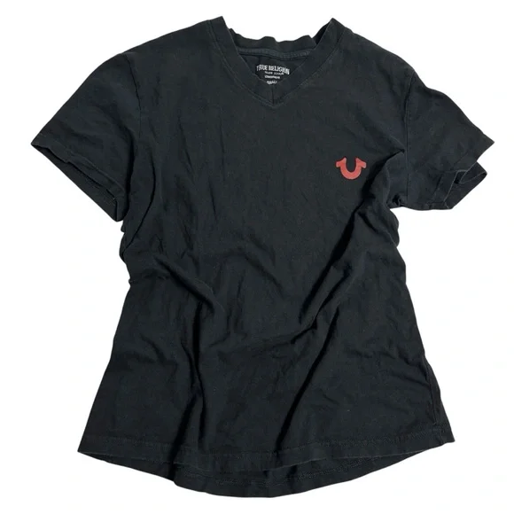 True religion black v-neck shirt