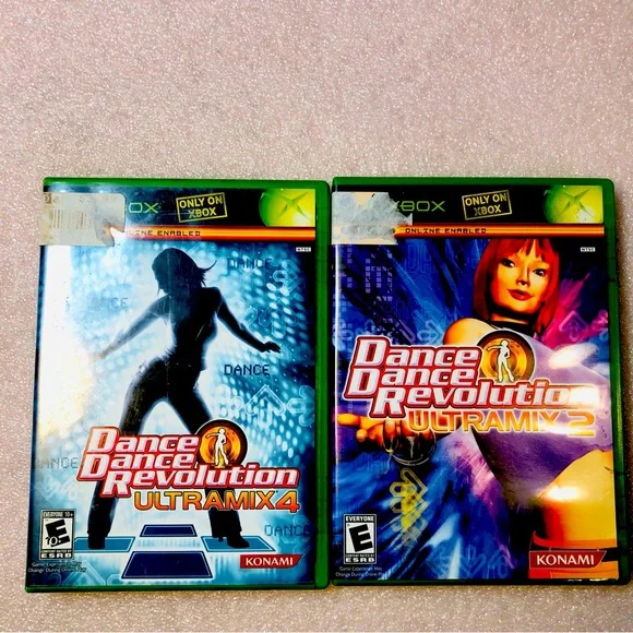 DANCE DANCE REVOLUTION ULTRAMIX 2 & 4 MICROSOFT XBOX VIDEO GAME LOT w/manuals