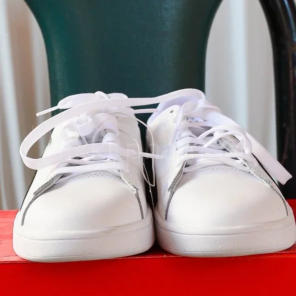 Puma Men's Smash V2 in white