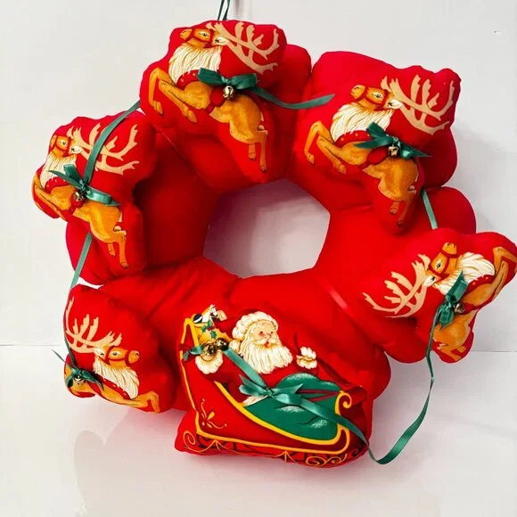 Christmas Handmade Print fabric Indoor Wreath Santa & his Reindeer Holiday Decor