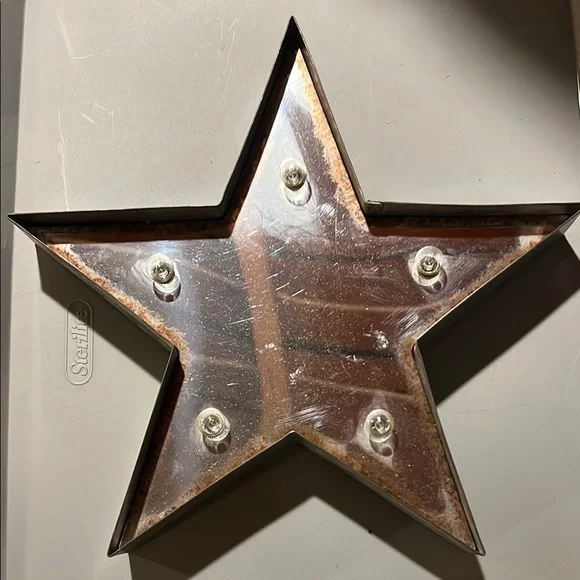 Metallic Star Wall Decor with Lights