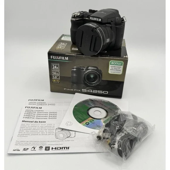 Fujifilm FinePix S4250 14MP Digital‎ Camera 24x Zoom Tested Box Manual Bundle