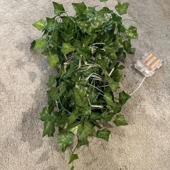Green Ivy String Lights