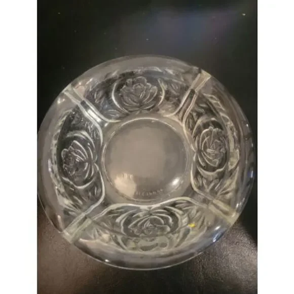 KIG Indonesia Pressed Heavy Glass Rose Pattern Vintqge Ashtray 4 Rest 6