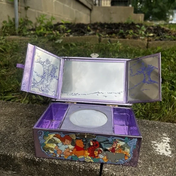Vintage Rare Winnie the Pooh Jewelry Music Box 1963 Purple Metallic Mirror
