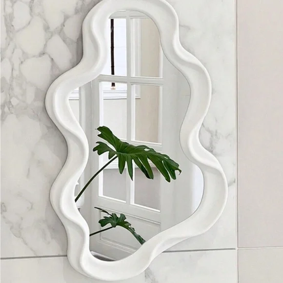 Student Dormitory Desktop/ Wall Hanging Cloud-Shaped Mirror, French Simple