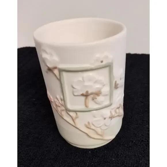 Avon Serene Beginnings Bathroom Cup 4