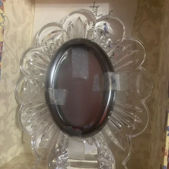 Elegant Clear and Black Wall Decor Frame