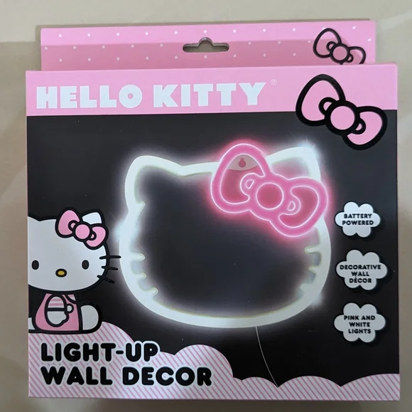 🩷🩷 New Hello Kitty Light Up in Pink 🩷🩷
