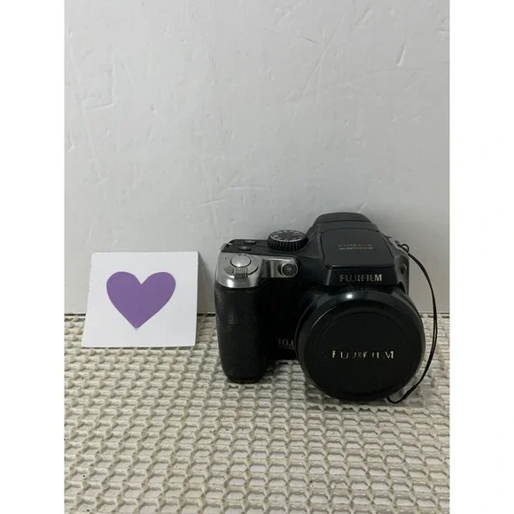 Fujifilm FinePix S8100fd Digital Camera Black Tested Working Defected Read Descr