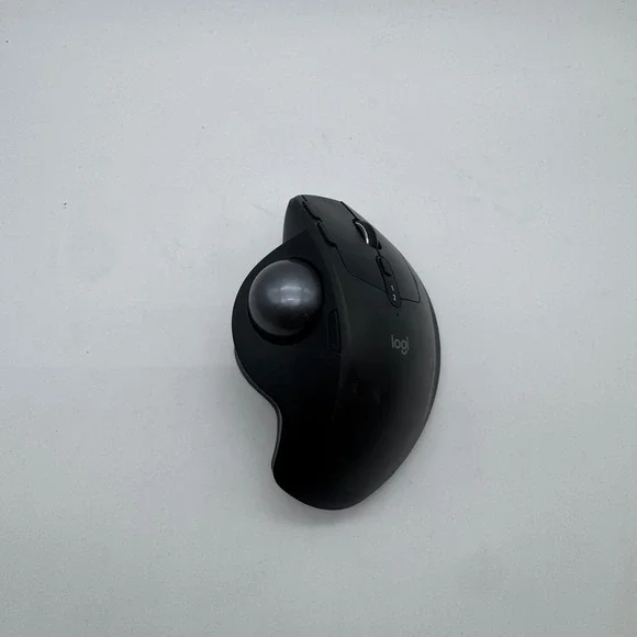 Logitech MX‎ Ergo Wireless Trackball Mouse Graphite M-R0065 with Riser Base
