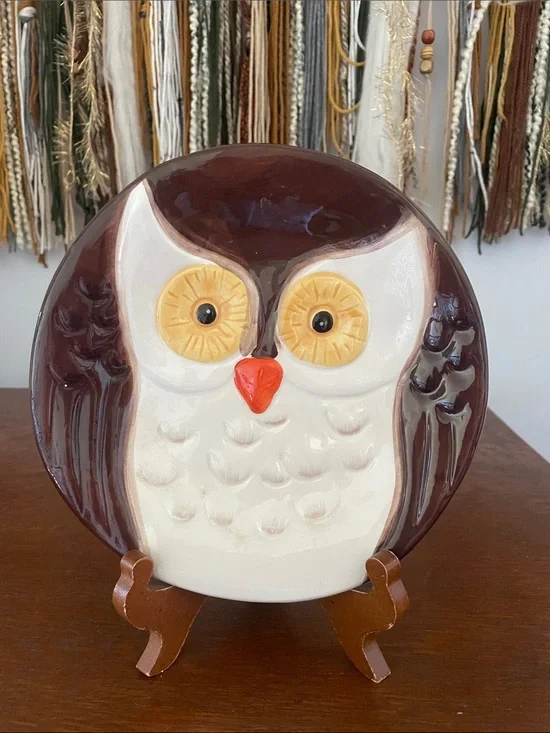 Ceramic Owl decorative Plate - Brown, White & Yellow