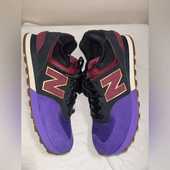 New Balance 574 Black History Month BHM 2021 Size 9