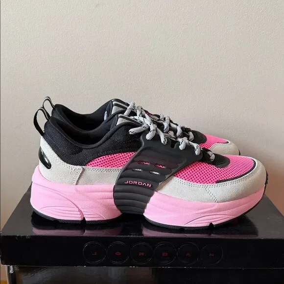 Air Jordan Trunner OS Wolf Grey Pink IB3722-002 Men’s Size 10