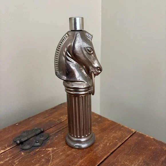 💚Avon Vintage Pony Post Leather After Shave Decanter