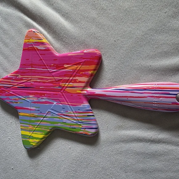 Jeffree Star Vibrant Star-Shaped Wall Mirror