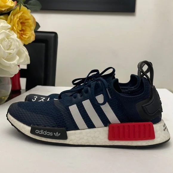 ADIDAS JAPAN ORIGINAL NMD R1 COLLEGIATE NAVY RUNNING SNEAKERS MENS-BOYS SIZE 6.5