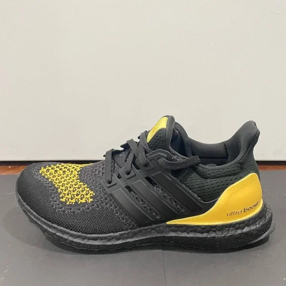 Adidas Ultraboost 1.0 Core Black Spark Yellow Mens Running Shoes JQ2273 Size 6.5