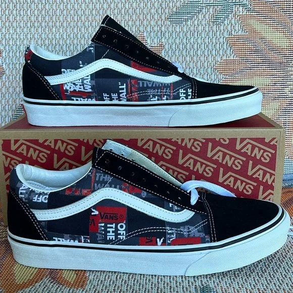 Vans Men’s Old Skool (Packing Tape) Black/Red/ VN0A4U3BWZ4 Sneakers