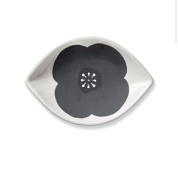 NEW Kyoto flower trinket dish -black/white