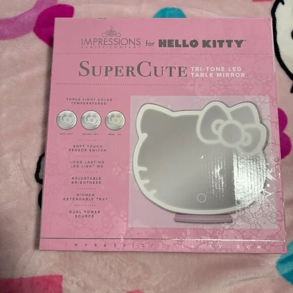 Hello Kitty® Supercute Tri-Tone LED Table Mirror