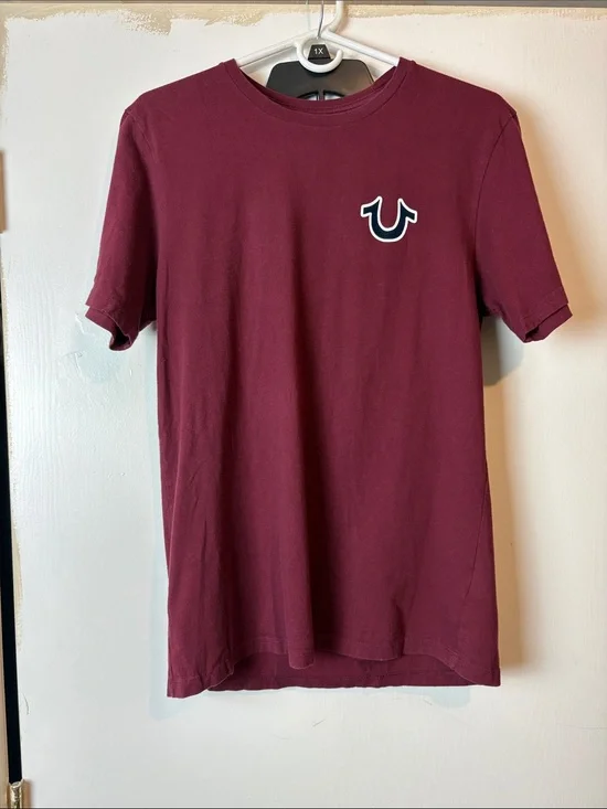 True Religion men’s short sleeve tee shirt