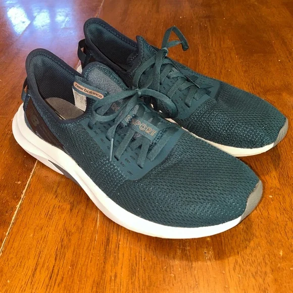 New Balance DynaSoft Nergize Sport v2. Size 10