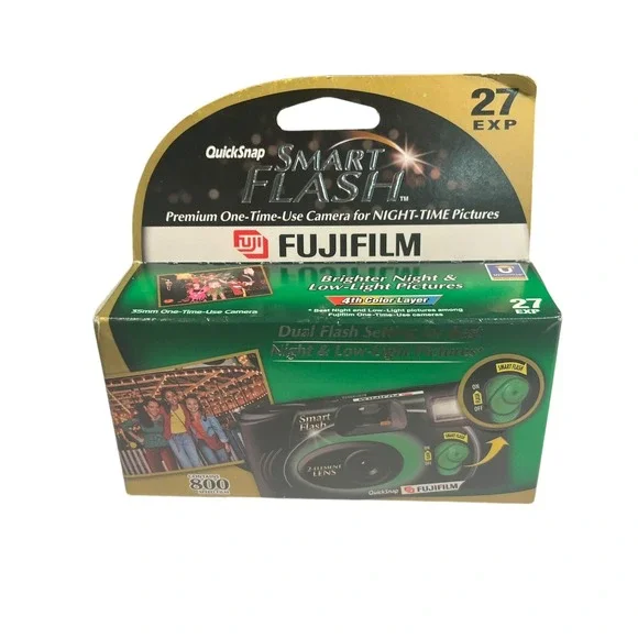 Fujifilm Smart Flash Camera For Night‎ Time Pictures 35mm 27 Exposures Expired