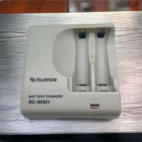 FujiFilm BC-NH01 Battery Charger