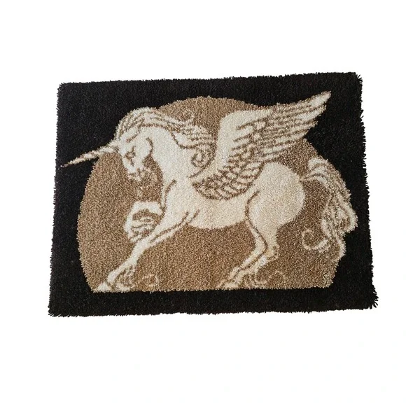 Vintage Latch Hook Rug Wall Hanging Unicorn Pegasus Brown Tan 36x48