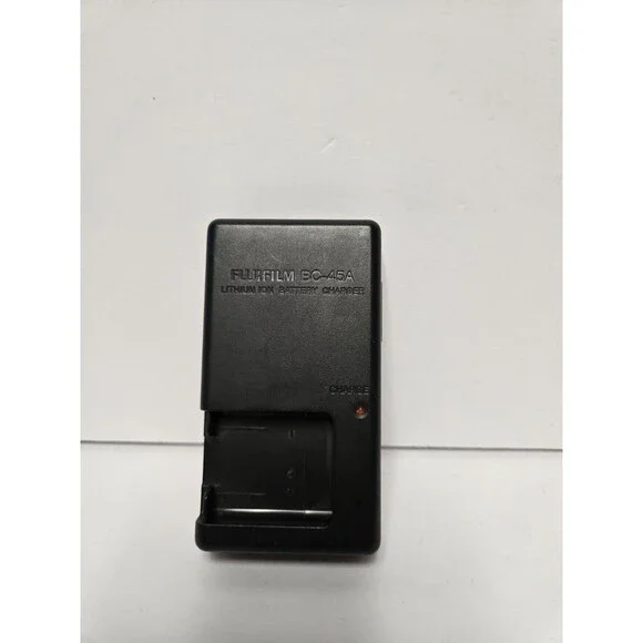 Fujifilm BC-45A Digital Camera Battery Charger Wall Charger Original OEM