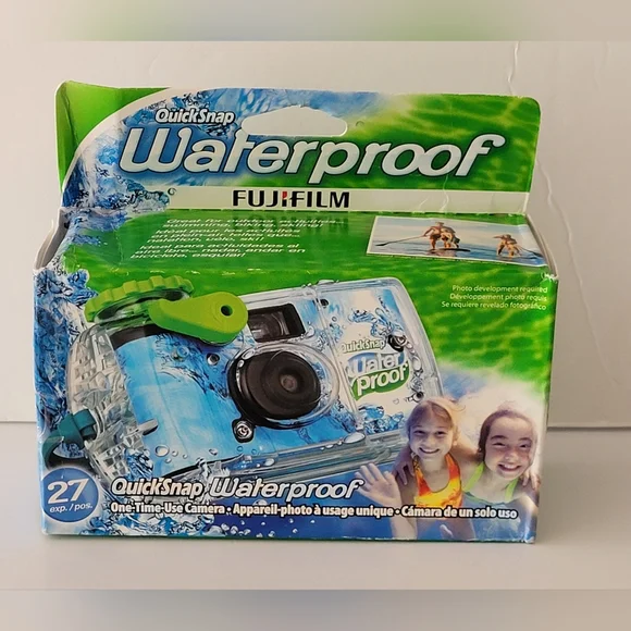 NEW Fujifilm Quick Snap WATERPROOF One Time Use Disposable Camera EXPIRES 2025.