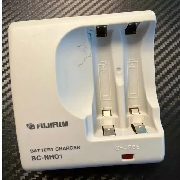 Fujifilm Battery Charger BC-NH01