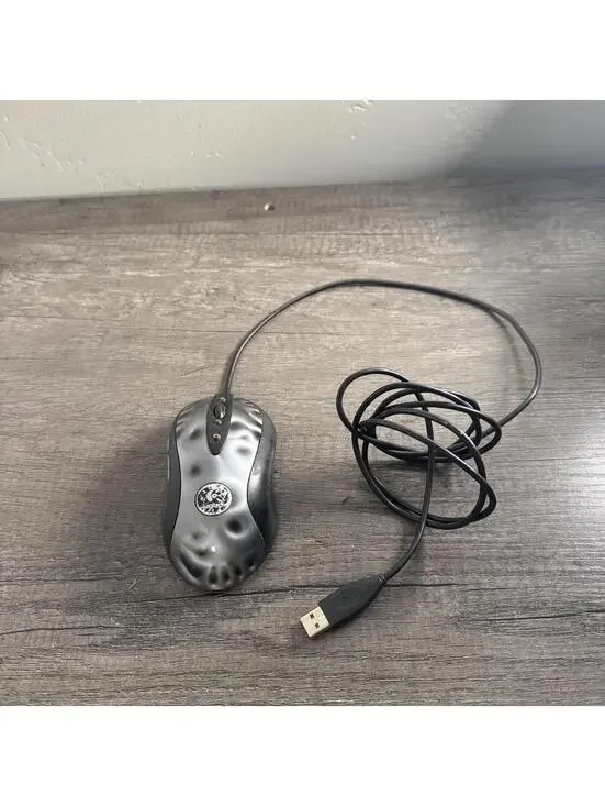 Logitech MX518 Wired Optical Gaming Mouse M/N M-BS81A P/N