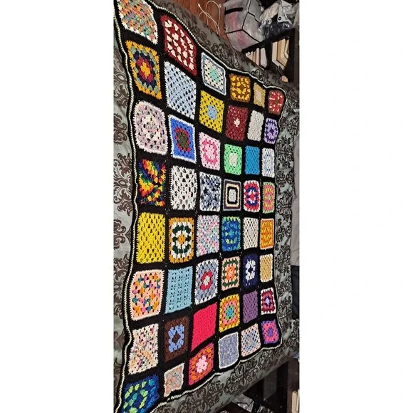 Vintage Handmade Granny Square Black Crochet Afghan 47