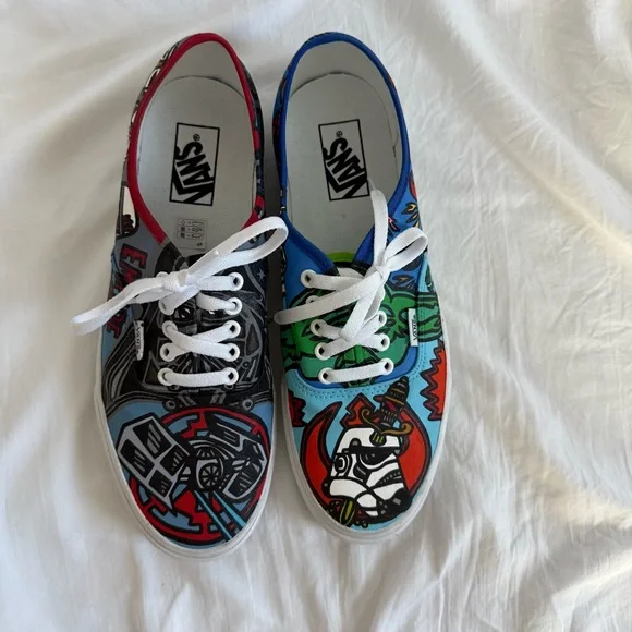 Vans Custom Painted Multicolor Star Wars Graphic Sneakers‎ Size 10