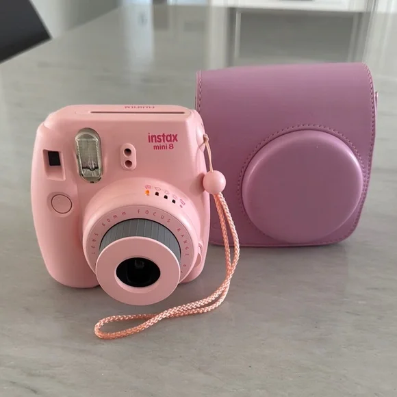 Fujifilm Instax Mini 8 Instant Camera - Pink